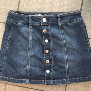 Jean button skirt